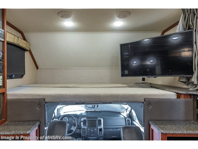 2018 Isata 5 Series 32FW by Dynamax Corp from Motor Home Specialist in Alvarado, Texas