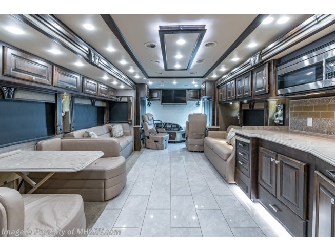 2017 Tiffin Phaeton 40 QKH - Used Diesel Pusher For Sale by Motor Home Specialist in Alvarado, Texas