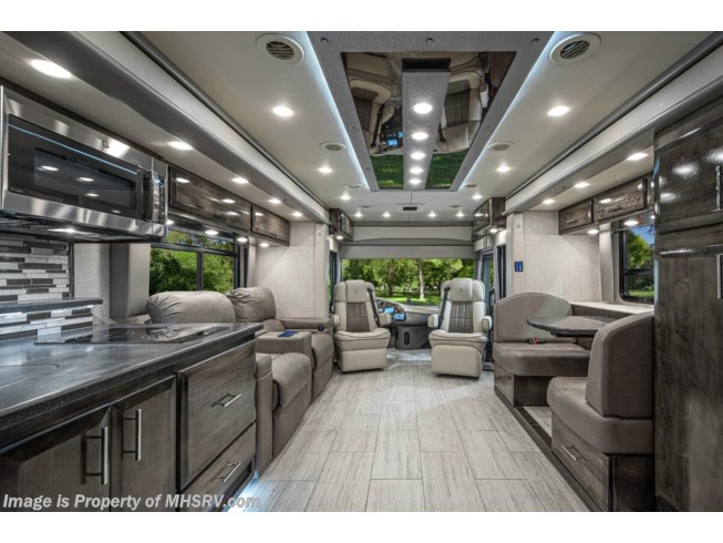 2022 Foretravel Realm FS450 Luxury Suite  (LS3) W/ Theater Seat - New Diesel Pusher For Sale by Motor Home Specialist in Alvarado, Texas