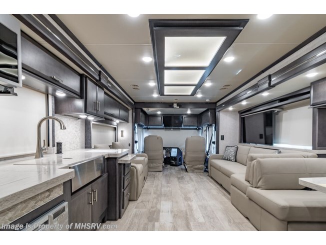 2022 Thor Motor Coach Tuscany 45MX - New Diesel Pusher For Sale by Motor Home Specialist in Alvarado, Texas