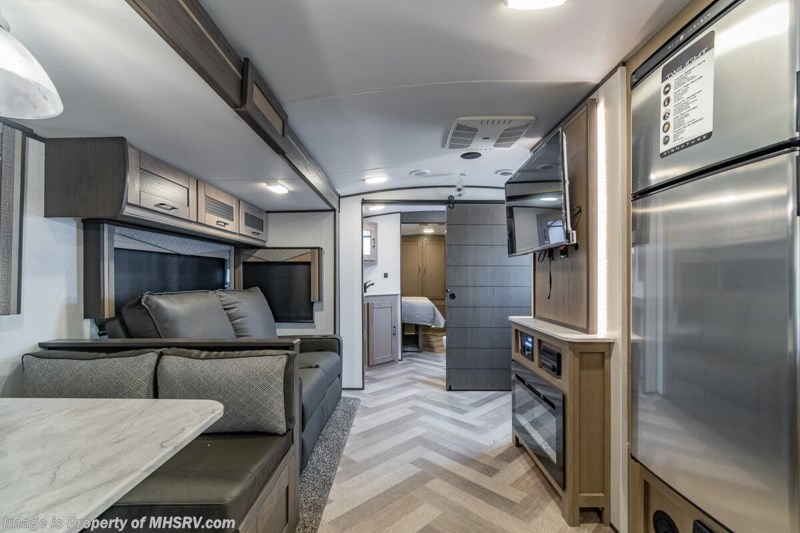2022 Twilight RV TWS 3100 W/ Theater Seating, Power Jacks, 2 A/C and 50Amp