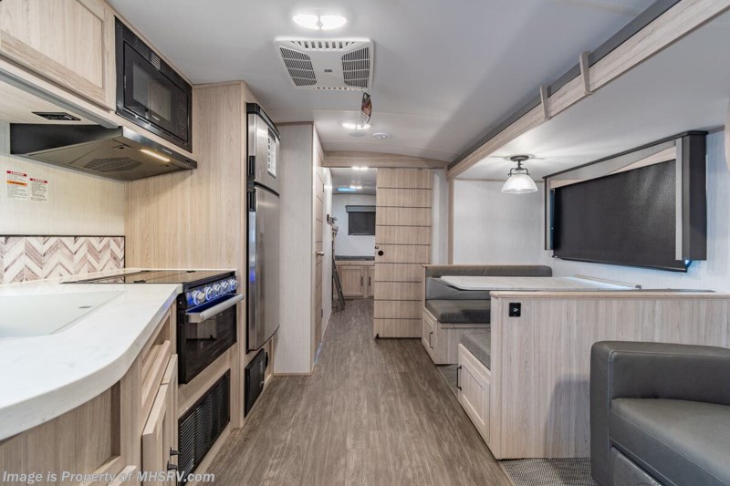 2022 Twilight RV TWS 3300 Bunk Model W/ Power Stabilizing Jacks ...