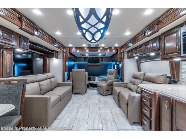 2020 Holiday Rambler Endeavor 38W - Used Diesel Pusher For Sale by Motor Home Specialist in Alvarado, Texas