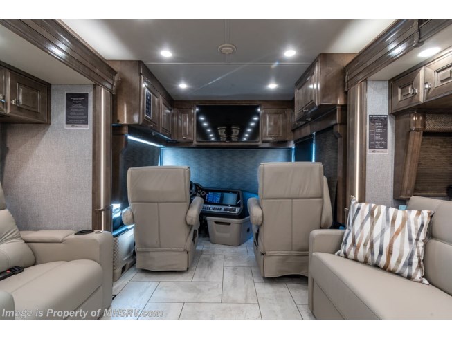 2022 American Tradition 42Q by American Coach from Motor Home Specialist in Alvarado, Texas