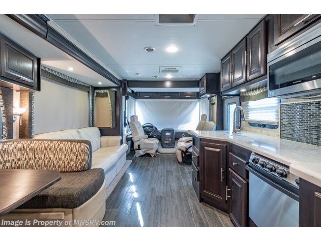 2016 Forest River Georgetown 360DS - Used Class A For Sale by Motor Home Specialist in Alvarado, Texas