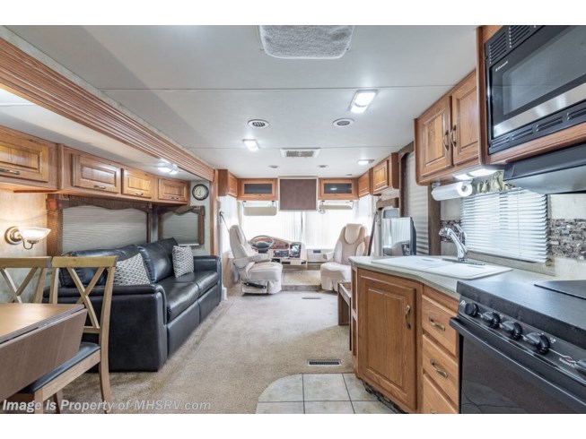 2007 Damon Challenger 370 - Used Class A For Sale by Motor Home Specialist in Alvarado, Texas
