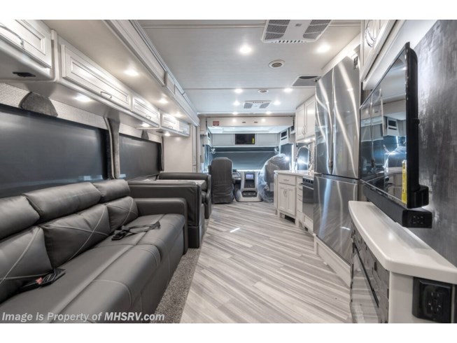 2022 Fleetwood Bounder 35K - New Class A For Sale by Motor Home Specialist in Alvarado, Texas