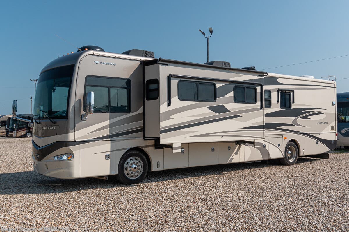 2011 Fleetwood Providence 40K RV for Sale in Alvarado, TX 76009 2601C
