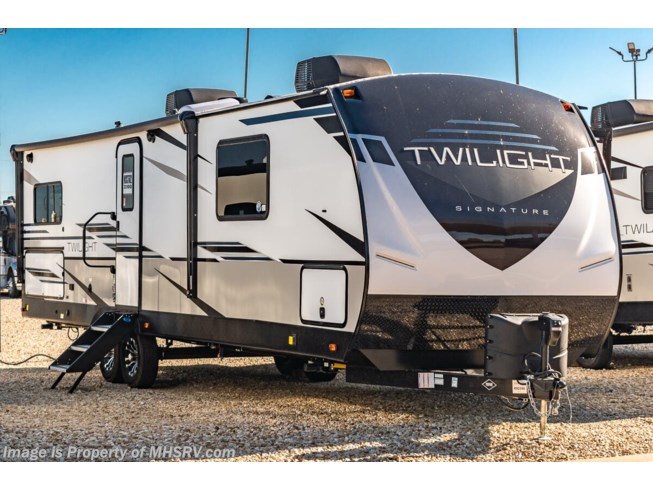 New 2022 Thor Motor Coach Twilight TWS 3100 available in Alvarado, Texas