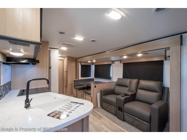 2022 Cruiser RV Radiance 30DS - New Travel Trailer For Sale by Motor Home Specialist in Alvarado, Texas