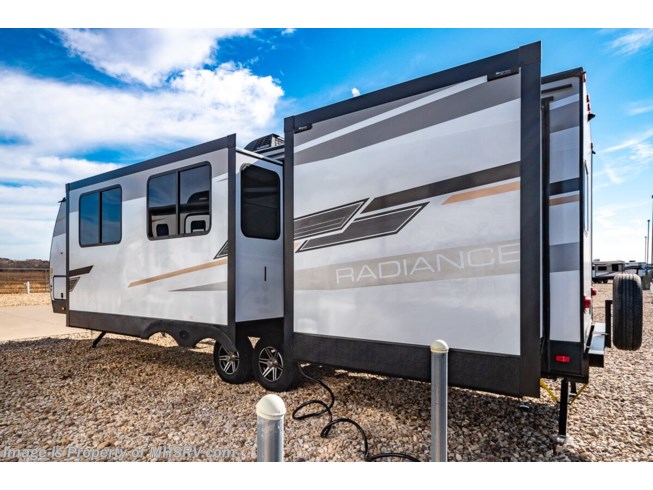 2022 Radiance 30DS by Cruiser RV from Motor Home Specialist in Alvarado, Texas