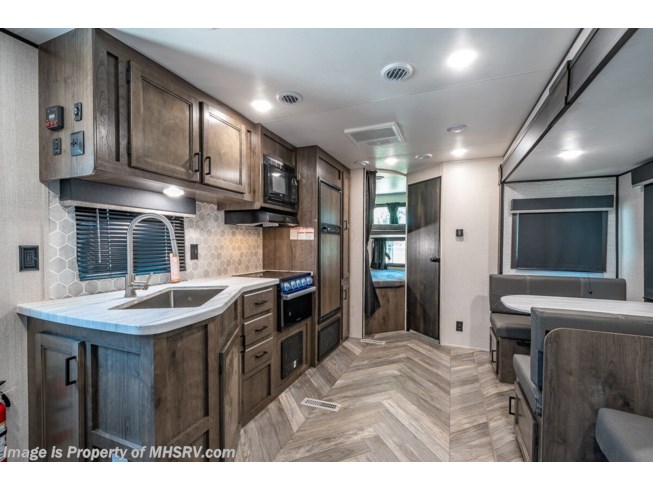 2022 Highland Ridge Olympia 26BHS - New Travel Trailer For Sale by Motor Home Specialist in Alvarado, Texas