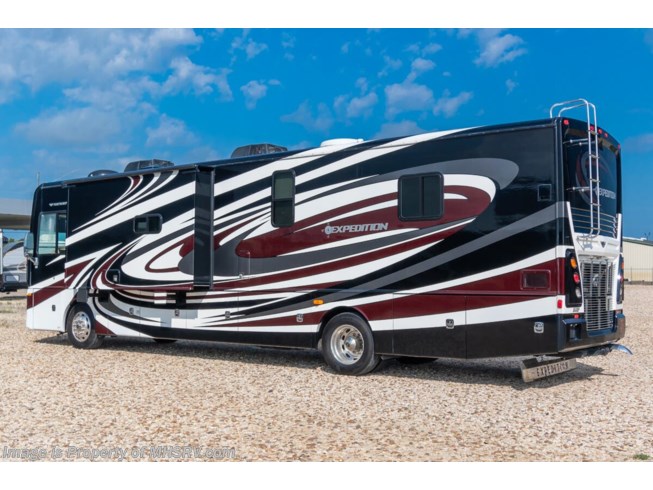 2012 Expedition 38B by Fleetwood from Motor Home Specialist in Alvarado, Texas