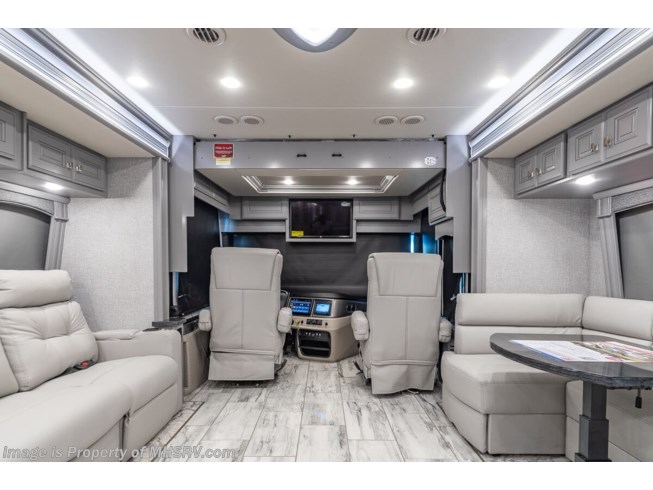 2023 Discovery LXE 44S by Fleetwood from Motor Home Specialist in Alvarado, Texas