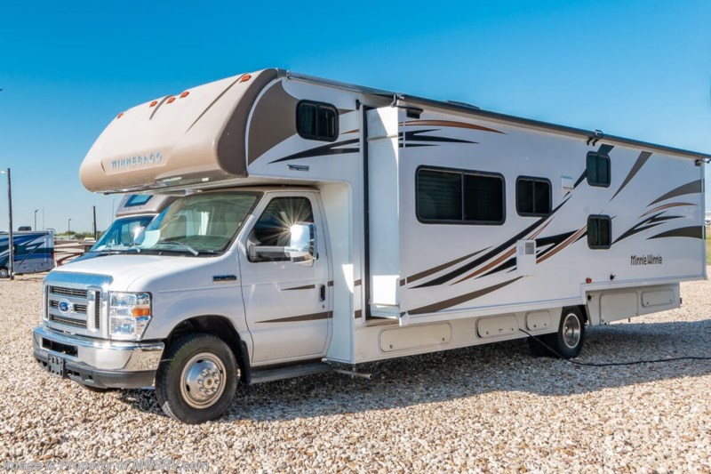2018 Winnebago Minnie Winnie 31G Bunk Model W/ Oven, Power Patio Awning ...