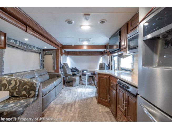 2015 Forest River Georgetown 364TS - Used Class A For Sale by Motor Home Specialist in Alvarado, Texas