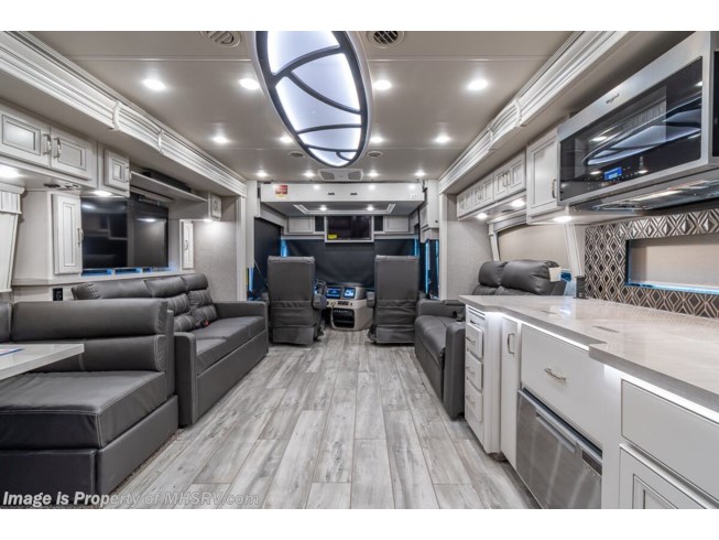 2023 Fleetwood Discovery 38W - New Diesel Pusher For Sale by Motor Home Specialist in Alvarado, Texas
