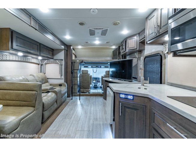 2019 Dynamax Corp DX3 37BH - Used Class C For Sale by Motor Home Specialist in Alvarado, Texas