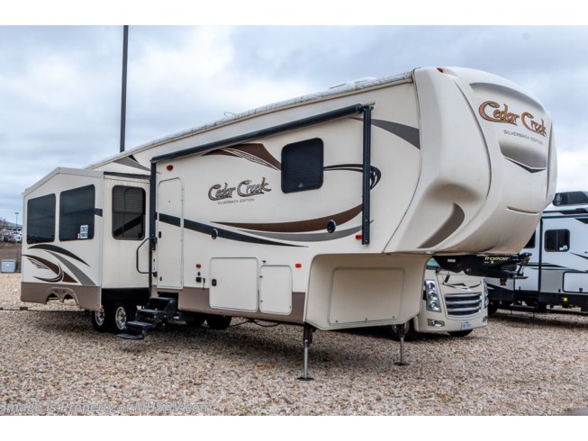 Used 2016 Forest River Silverback 37BH available in Alvarado, Texas