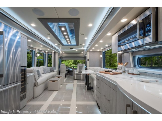 2023 Foretravel Realm Presidential Luxury Villa Master Suite (LVMS) Bath & 1/2 - New Diesel Pusher For Sale by Motor Home Specialist in Alvarado, Texas