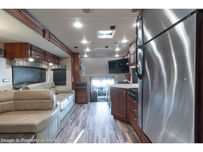 2017 Dynamax Corp Isata 5 Series 36DS - Used Class C For Sale by Motor Home Specialist in Alvarado, Texas