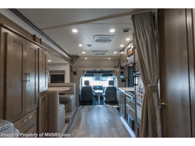 2023 Dynamax Corp Isata 3 Series 24FW - New Class C For Sale by Motor Home Specialist in Alvarado, Texas