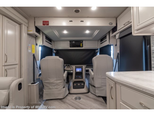 2023 Bounder 33C by Fleetwood from Motor Home Specialist in Alvarado, Texas