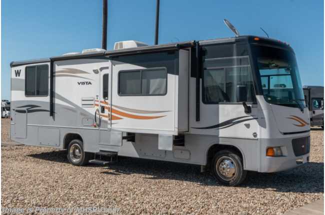 2011 Winnebago Vista 30W W/ Hydrualic Leveling, King, 3 Cam, Rims &amp; More