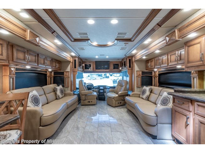 2015 American Coach Revolution LE 42W - Used Diesel Pusher For Sale by Motor Home Specialist in Alvarado, Texas