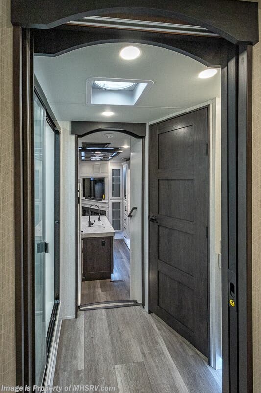 2023 DRV Full House LX455 Toy Hauler W/ Mor-Ryde Step Above Step ...