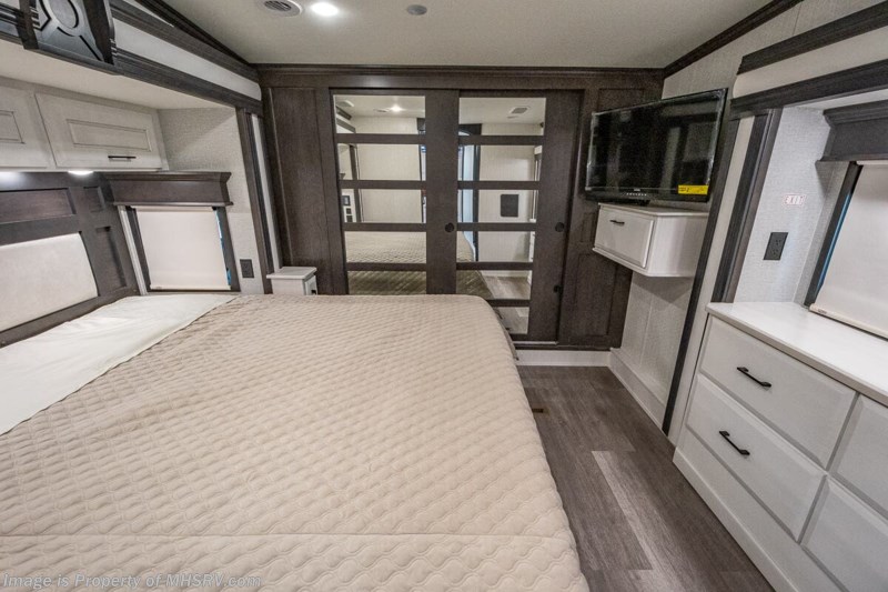 2023 DRV Full House LX455 Toy Hauler W/ Mor-Ryde Step Above Step ...