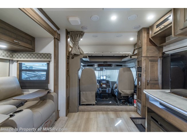 2023 DX3 37BD by Dynamax Corp from Motor Home Specialist in Alvarado, Texas