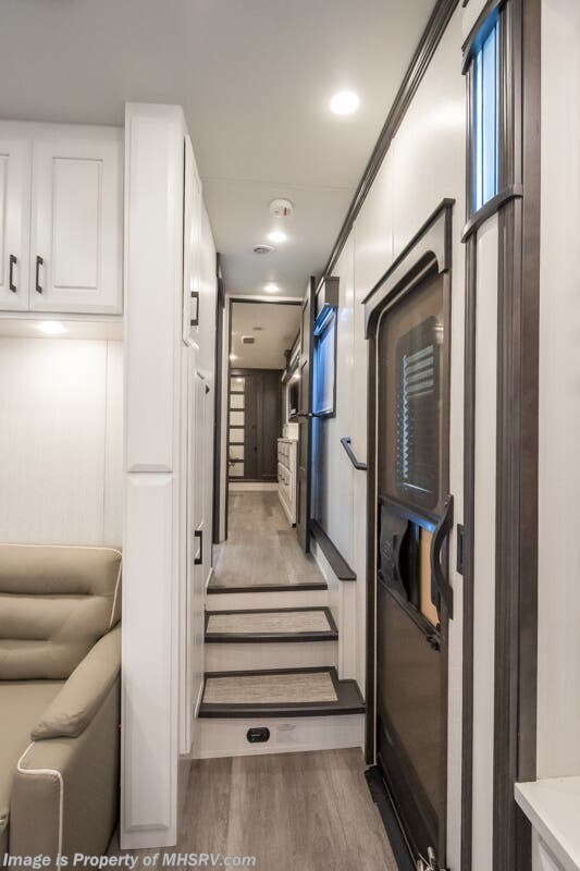 2023 DRV Full House MX450 Toy Hauler W/ Mor-Ryde Step Above Step ...