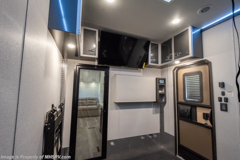 2023 DRV Full House MX450 Toy Hauler W/ Mor-Ryde Step Above Step ...