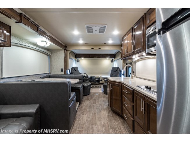 2020 Thor Motor Coach Miramar 37.1 - Used Class A For Sale by Motor Home Specialist in Alvarado, Texas