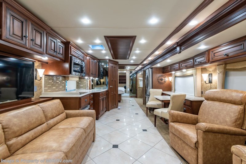 2014 Newmar Dutch Star 4364 Bath & 1/2 W/ Stack W/D, King, Ext. TV ...