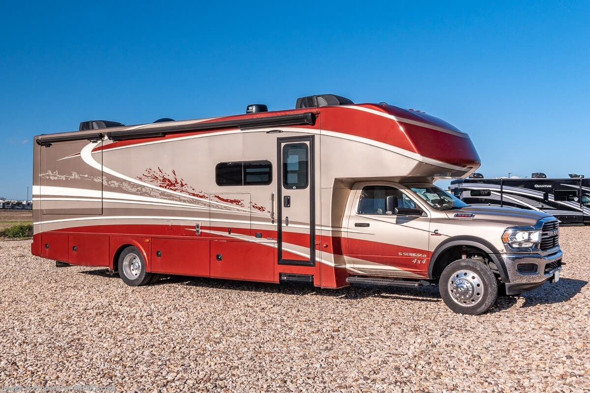 2021 Dynamax Corp Isata 5 Series 34DS RV for Sale in Alvarado, TX 76009