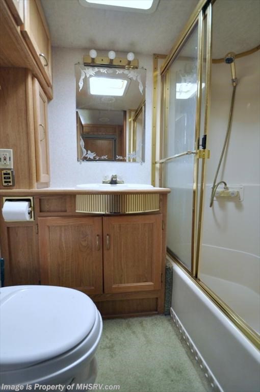 2000 Surf Side Rv 2000 National RV Surfside (3310) Used RV For Sale