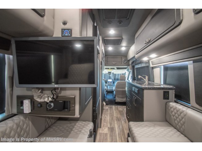 2022 American Coach American Patriot MD2 - Used Class B For Sale by Motor Home Specialist in Alvarado, Texas