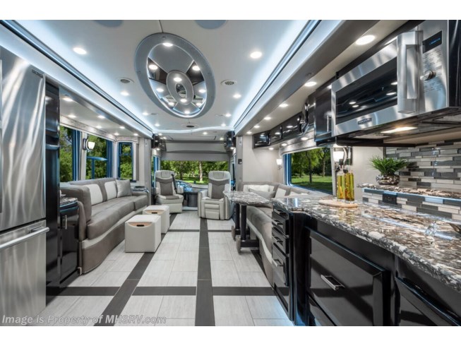2024 Foretravel Realm FS605 Luxury Villa Master Suite (LVMS) Bath & 1/2 - New Diesel Pusher For Sale by Motor Home Specialist in Alvarado, Texas
