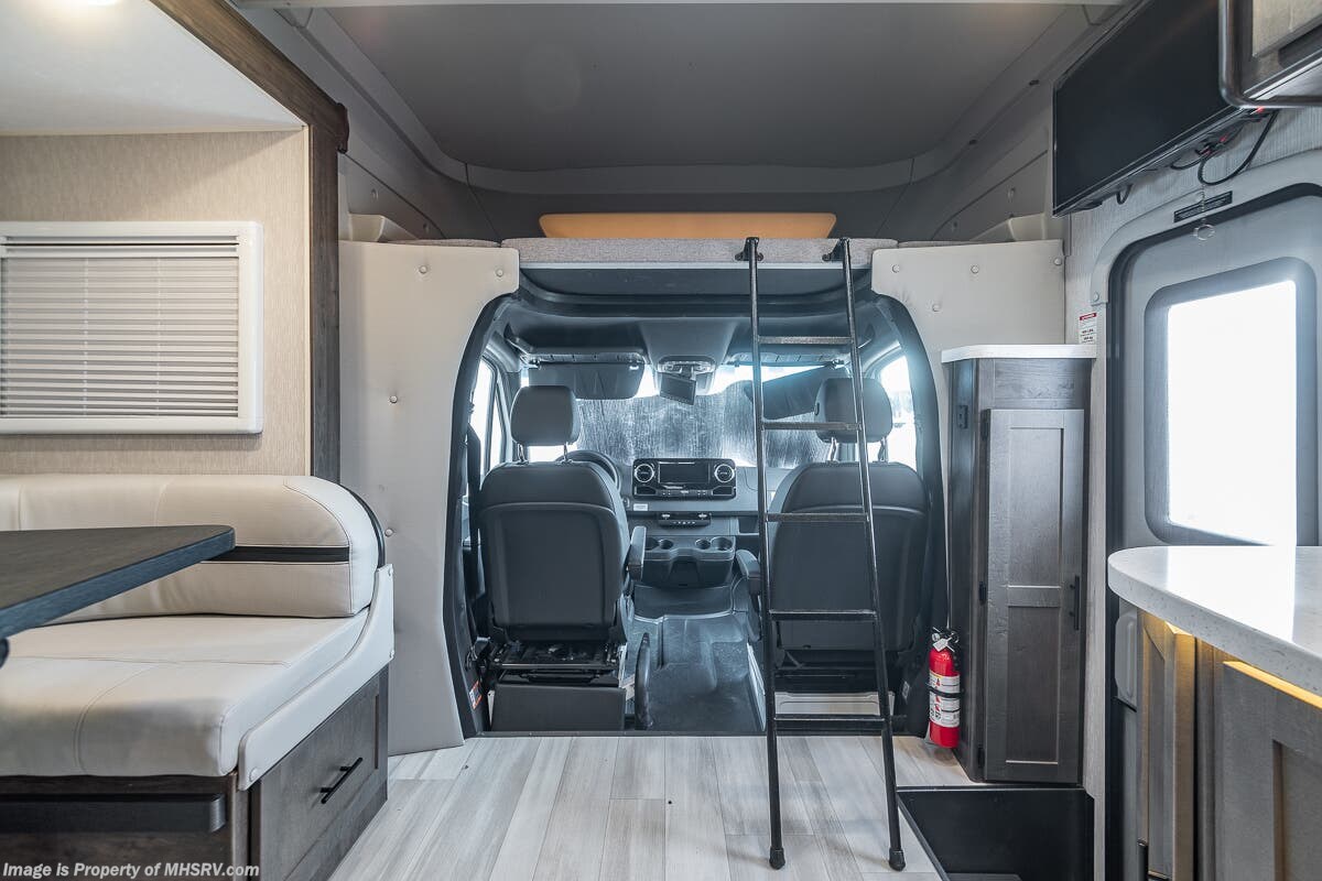 2023 Coachmen Prism Elite 24FS Sprinter Diesel W/ Hydraulic Leveling