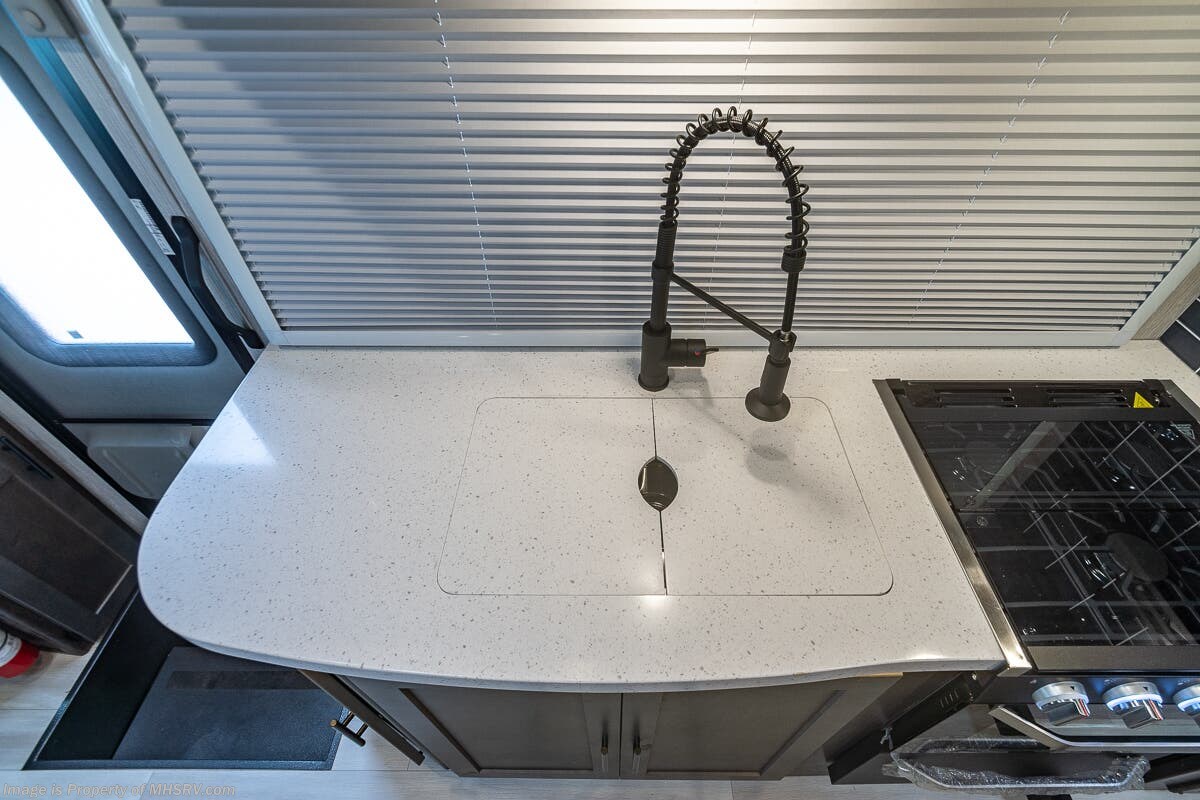 2023 Coachmen Prism Elite 24FS Sprinter Diesel W/ Hydraulic Leveling