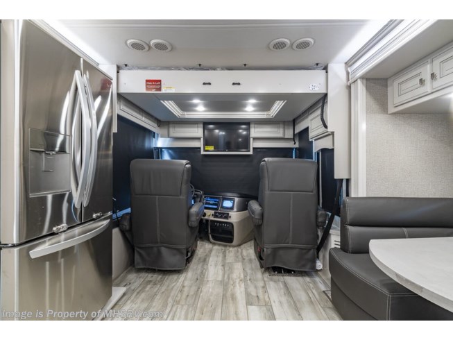 2024 Discovery LXE 40G by Fleetwood from Motor Home Specialist in Alvarado, Texas
