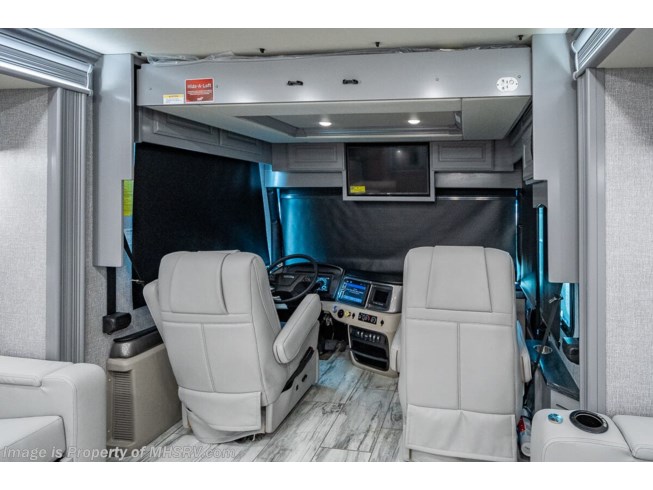 2024 Discovery LXE 44B by Fleetwood from Motor Home Specialist in Alvarado, Texas