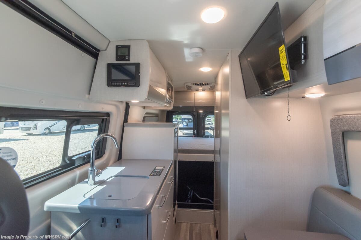 2024 Thor Motor Coach Tranquility 19L RV for Sale in Alvarado, TX 76009