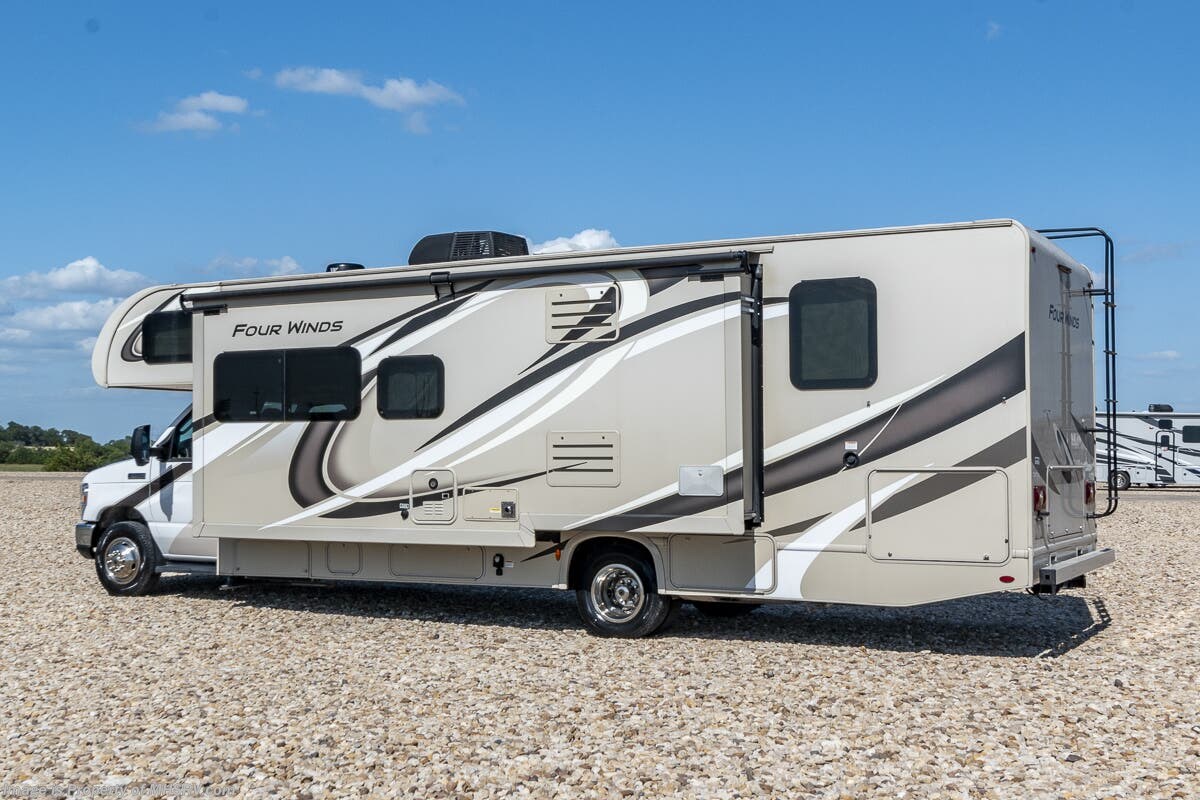 2019 Thor Motor Coach Four Winds 31Y W/ Ext. TV, Keyless Entry, 3 Cam