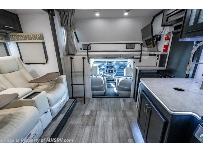 2024 Isata 5 Series 28SS by Dynamax Corp from Motor Home Specialist in Alvarado, Texas