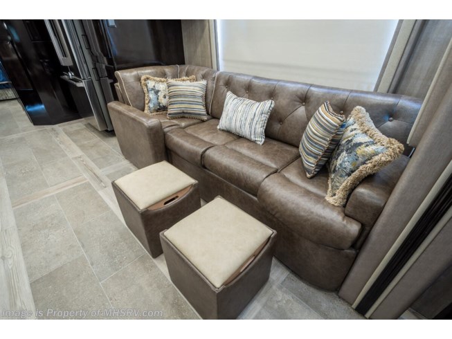 2024 Foretravel Realm FS605 Luxury Villa Bunk W Spa LVB W 2 Full