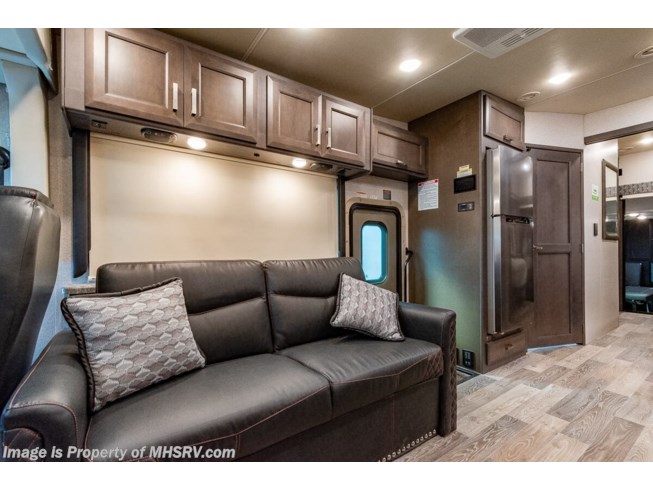 2023 Thor Motor Coach Outlaw 38KB - New Toy Hauler For Sale by Motor Home Specialist in Alvarado, Texas