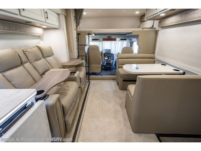 2024 Dynamax Corp Dynaquest XL 3200KD - New Class C For Sale by Motor Home Specialist in Alvarado, Texas